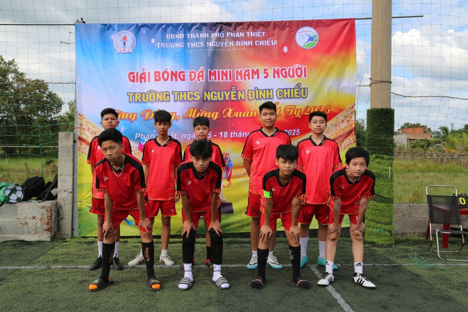 Giải bóng đá mini năm học 2024 - 2025