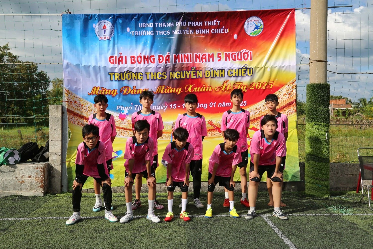 Giải bóng đá mini năm học 2024 - 2025