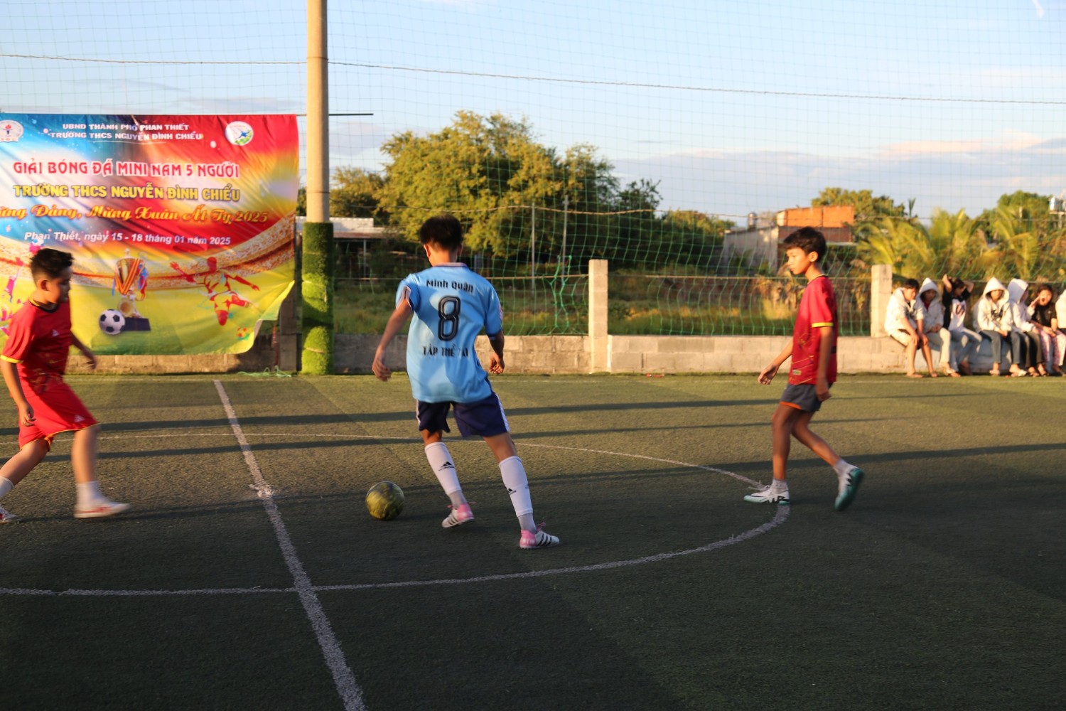 Giải bóng đá mini năm học 2024 - 2025