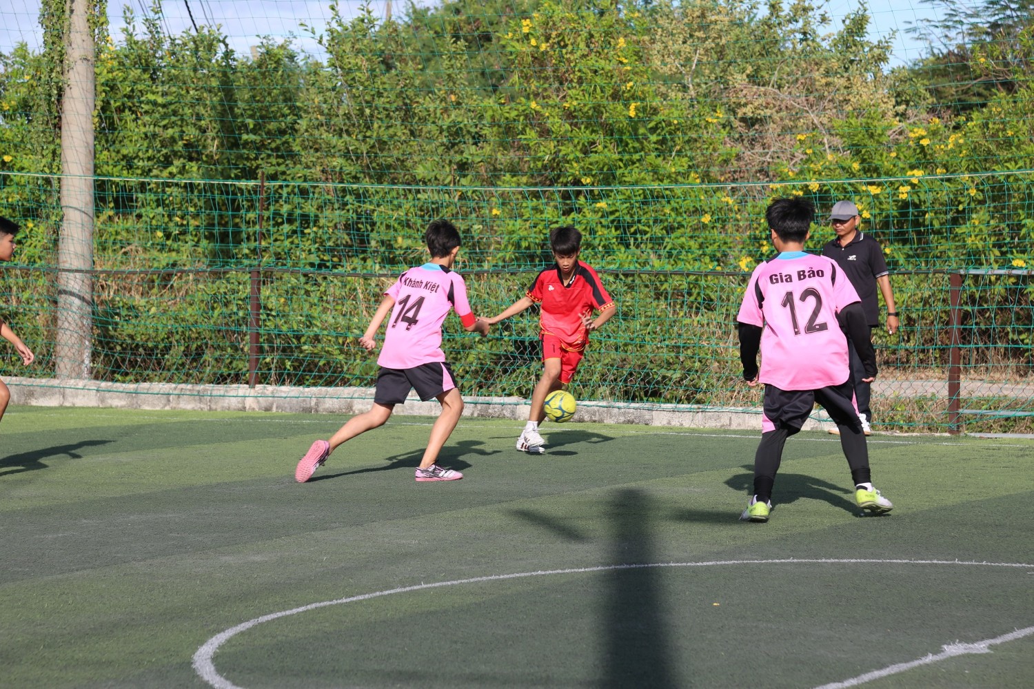 Giải bóng đá mini năm học 2024 - 2025