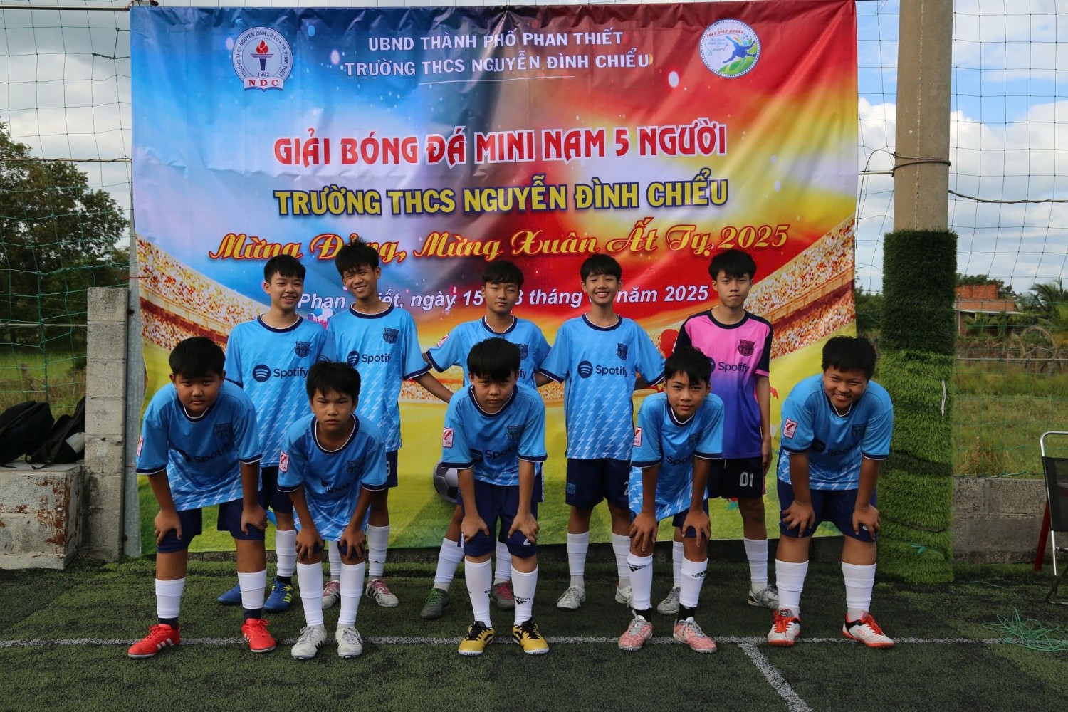 Giải bóng đá mini năm học 2024 - 2025