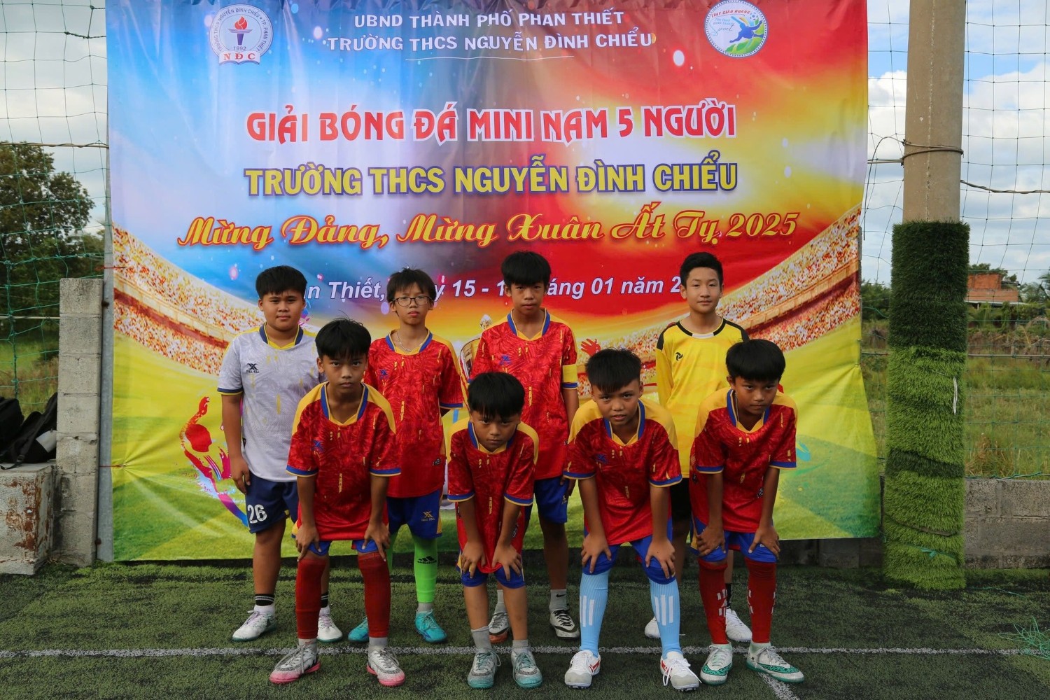 Giải bóng đá mini năm học 2024 - 2025