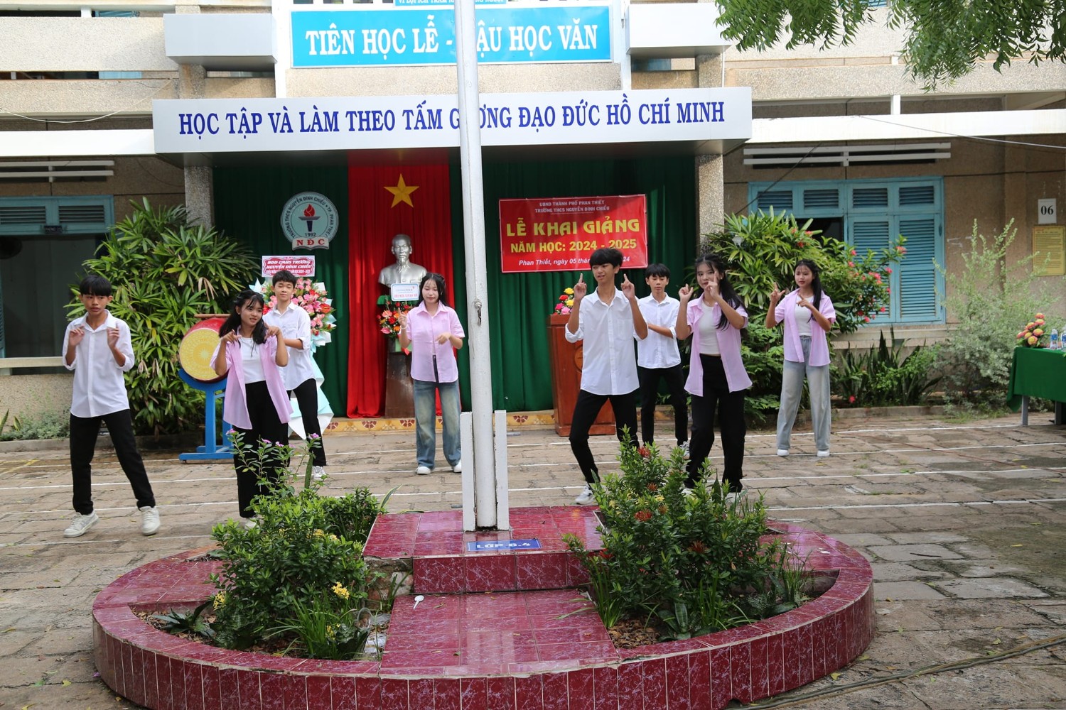 Khai giảng năm học 2024-2025