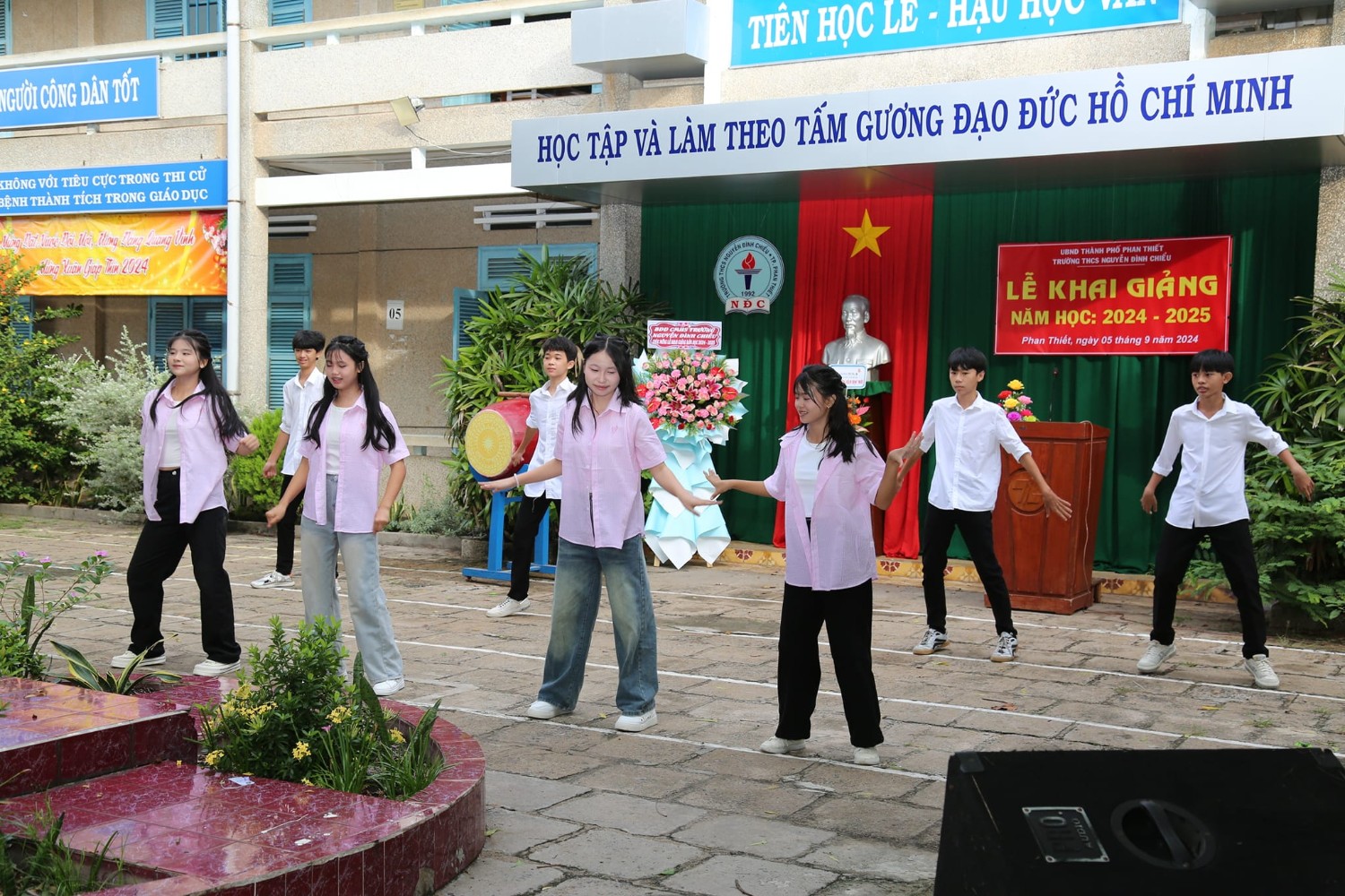 Khai giảng năm học 2024-2025