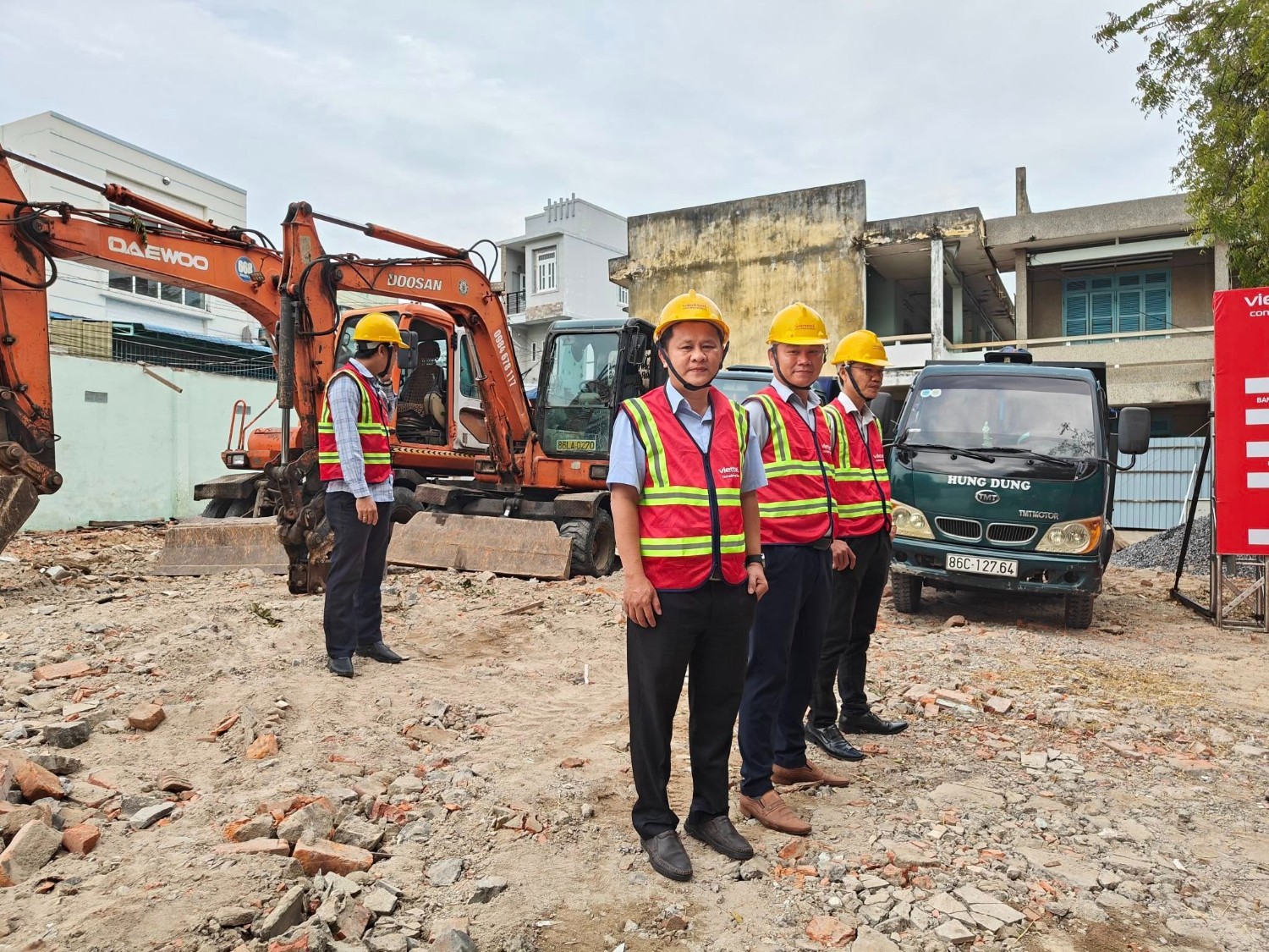 Lễ khởi công xây dựng và sửa chữa Nguyễn Đình Chiểu