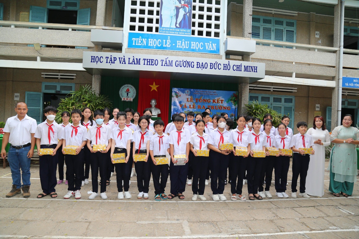 Lễ tổng kết năm học 2023-2024