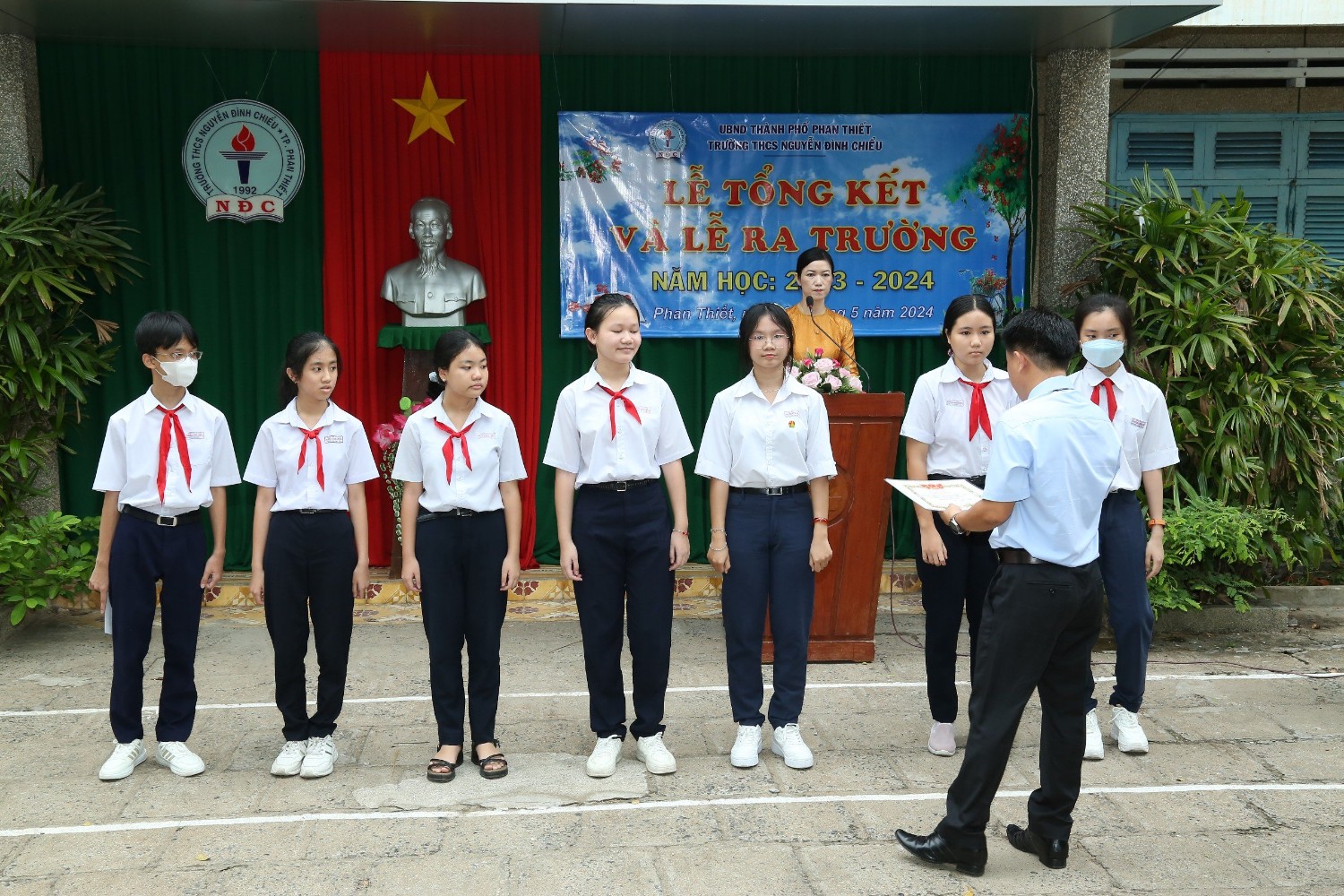 Lễ tổng kết năm học 2023-2024