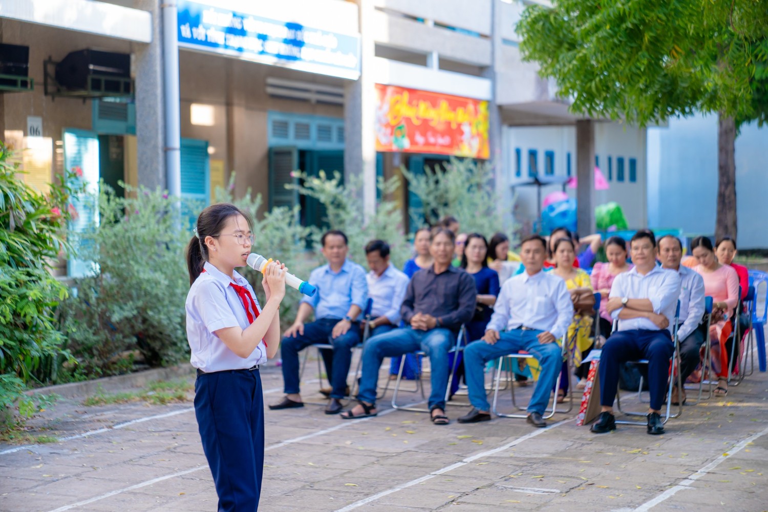 Sinh hoạt dưới cờ, chủ điểm "Tôn sư trọng đạo", năm học 2024-2024-2025