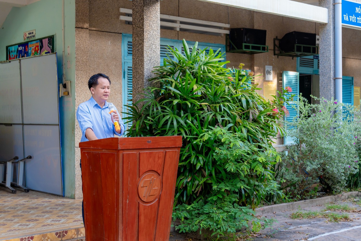 Sinh hoạt dưới cờ, chủ điểm "Tôn sư trọng đạo", năm học 2024-2024-2025