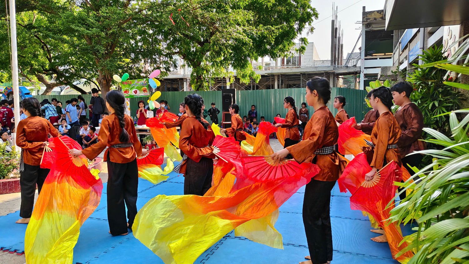 Hội chợ ẩm thực 2025