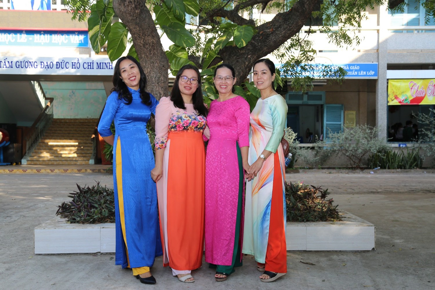 Tuần lễ áo dài