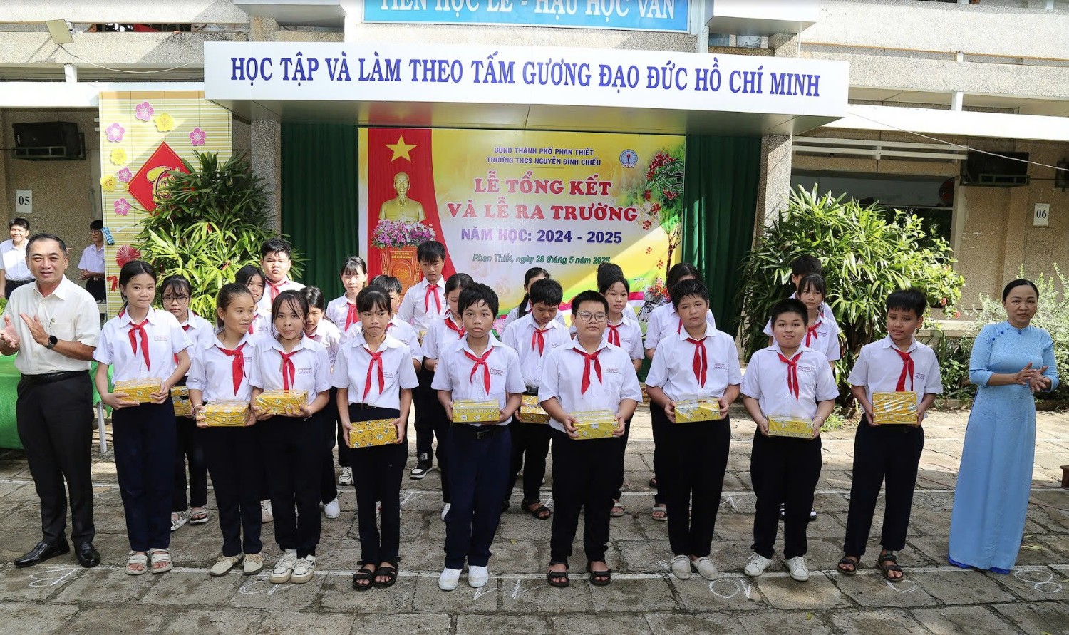 Lễ tổng kết năm học 2024-2025