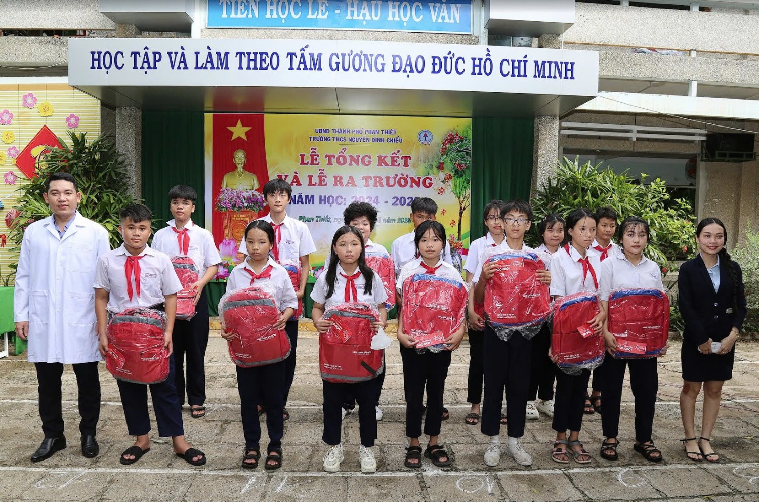 Lễ tổng kết năm học 2024-2025