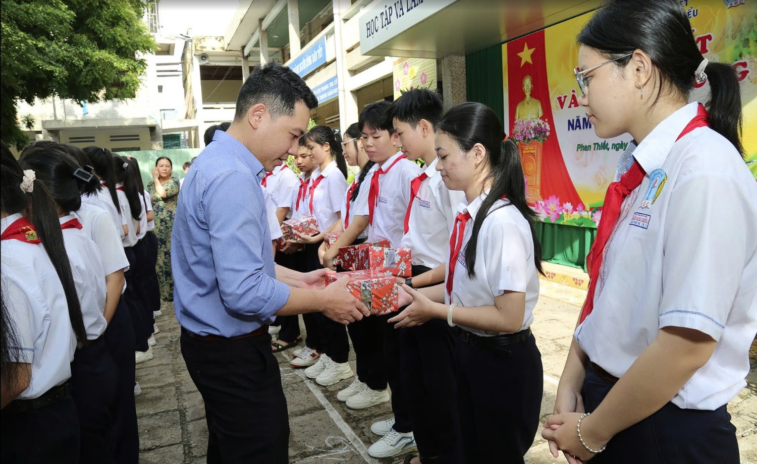 Lễ tổng kết năm học 2024-2025