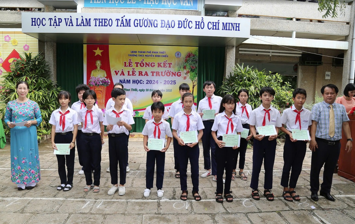 Lễ tổng kết năm học 2024-2025