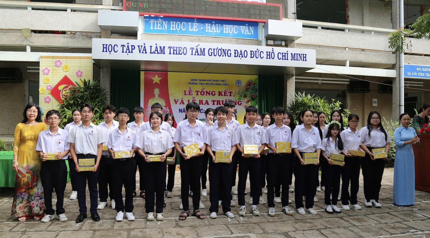 Lễ tổng kết năm học 2024-2025