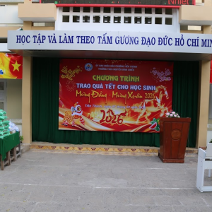 ẤM ÁP CHƯƠNG TRÌNH "TRAO QUÀ TẾT – XUÂN BÍNH NGỌ 2026" TẠI TRƯỜNG THCS NGUYỄN ĐÌNH CHIỂU