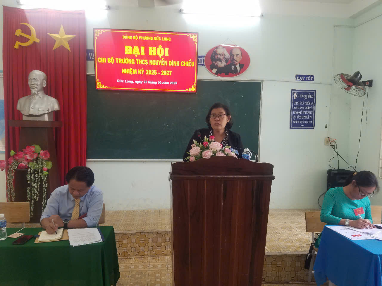 Đại hội chi bộ nhiệm kỳ 2025-2027